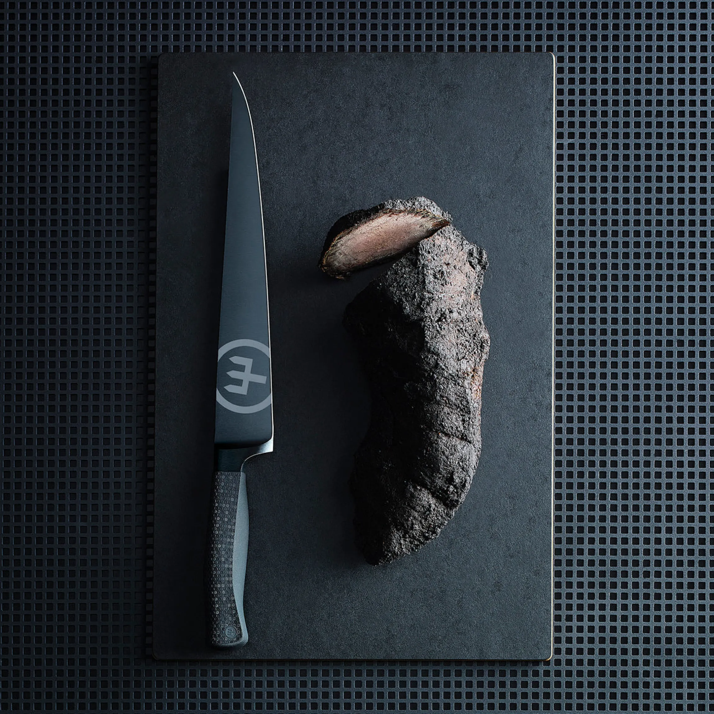 Performer 10" Carver